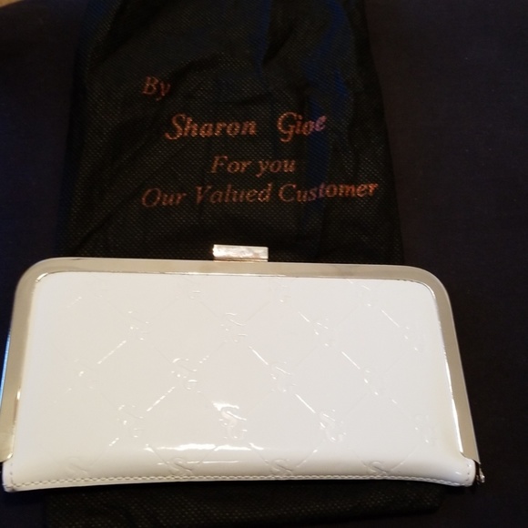 Wallet - Picture 2 of 8